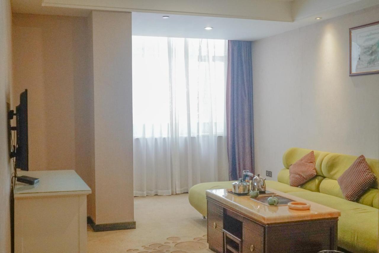 Paco Hotel Tianhe Coach Terminal Metro Satation Guangzhou-Free Shuttle Bus For Canton Fair 외부 사진