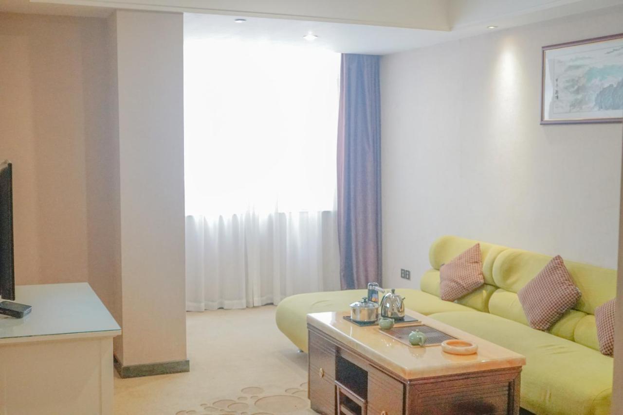 Paco Hotel Tianhe Coach Terminal Metro Satation Guangzhou-Free Shuttle Bus For Canton Fair 외부 사진