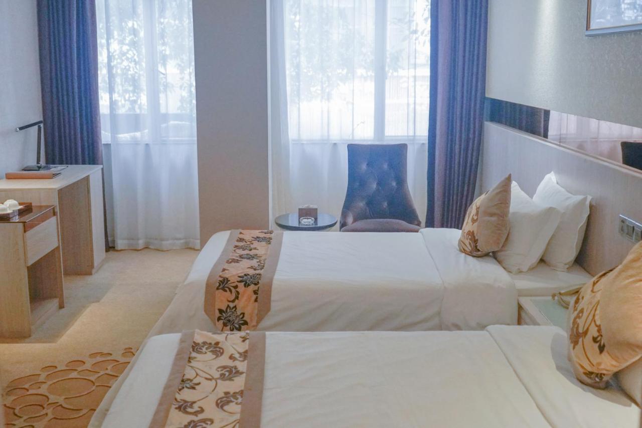 Paco Hotel Tianhe Coach Terminal Metro Satation Guangzhou-Free Shuttle Bus For Canton Fair 외부 사진