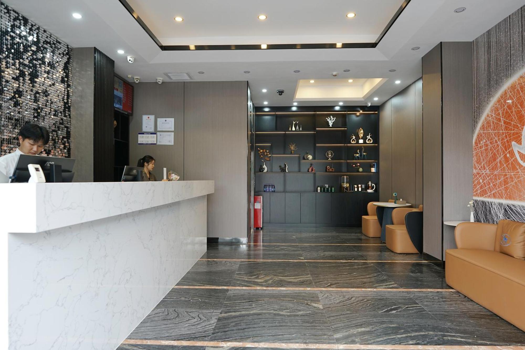 Paco Hotel Tianhe Coach Terminal Metro Satation Guangzhou-Free Shuttle Bus For Canton Fair 외부 사진